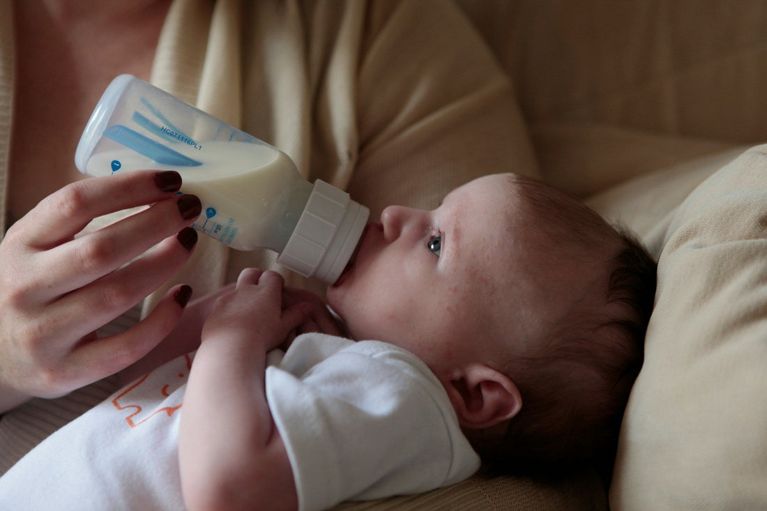 How to Choose the Safest Baby Bottles for Your Newborn
