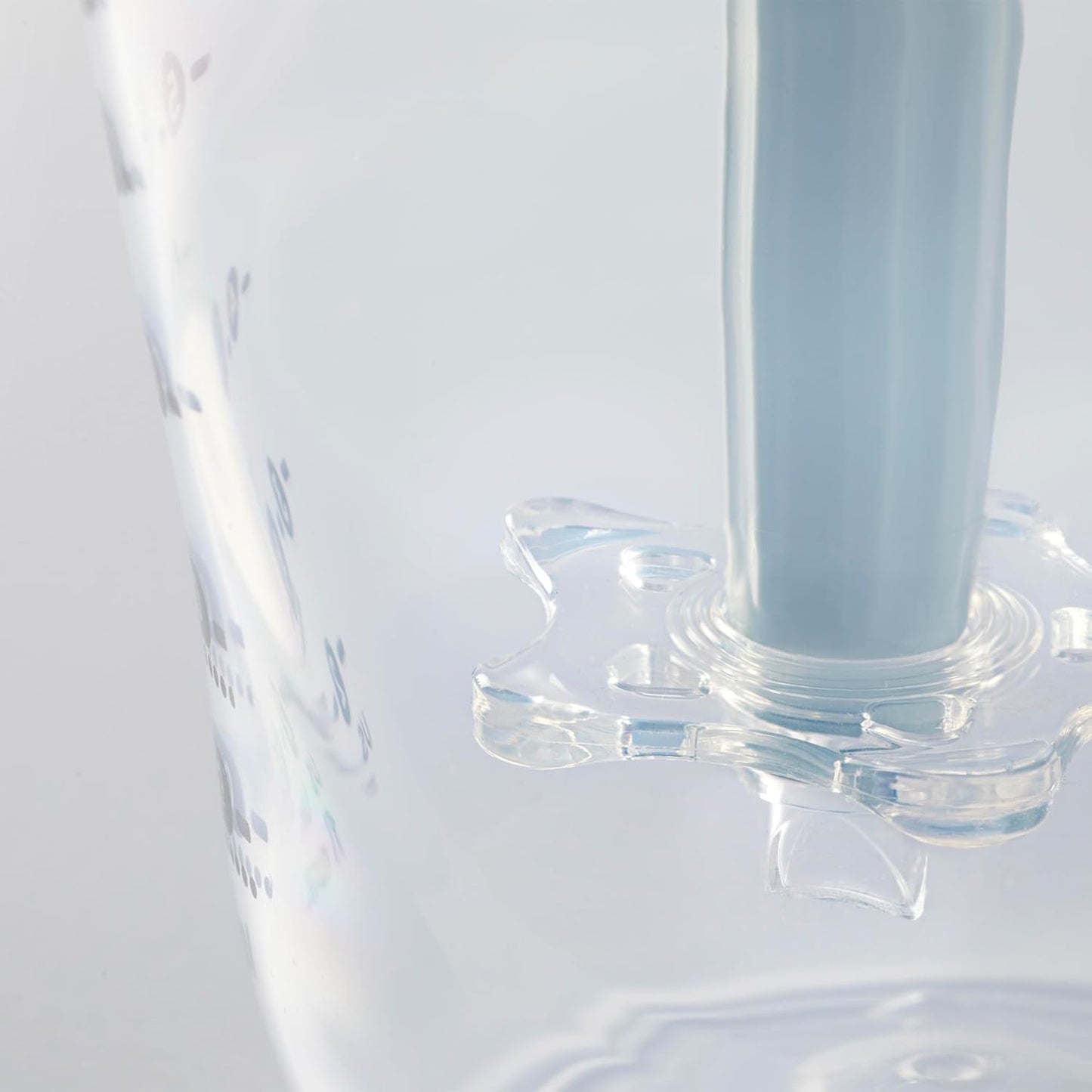 Tommee Tippee Advanced Anti-Colic 10 Piece Bottle and Pacifier Set, 5 and 9 oz BPA Free Bottles, Newborn 0+ months, Slow & Medium-Flow Breast-Like Nipples, 3 Travel Bottle Lids, 2 Ultralight Pacifiers