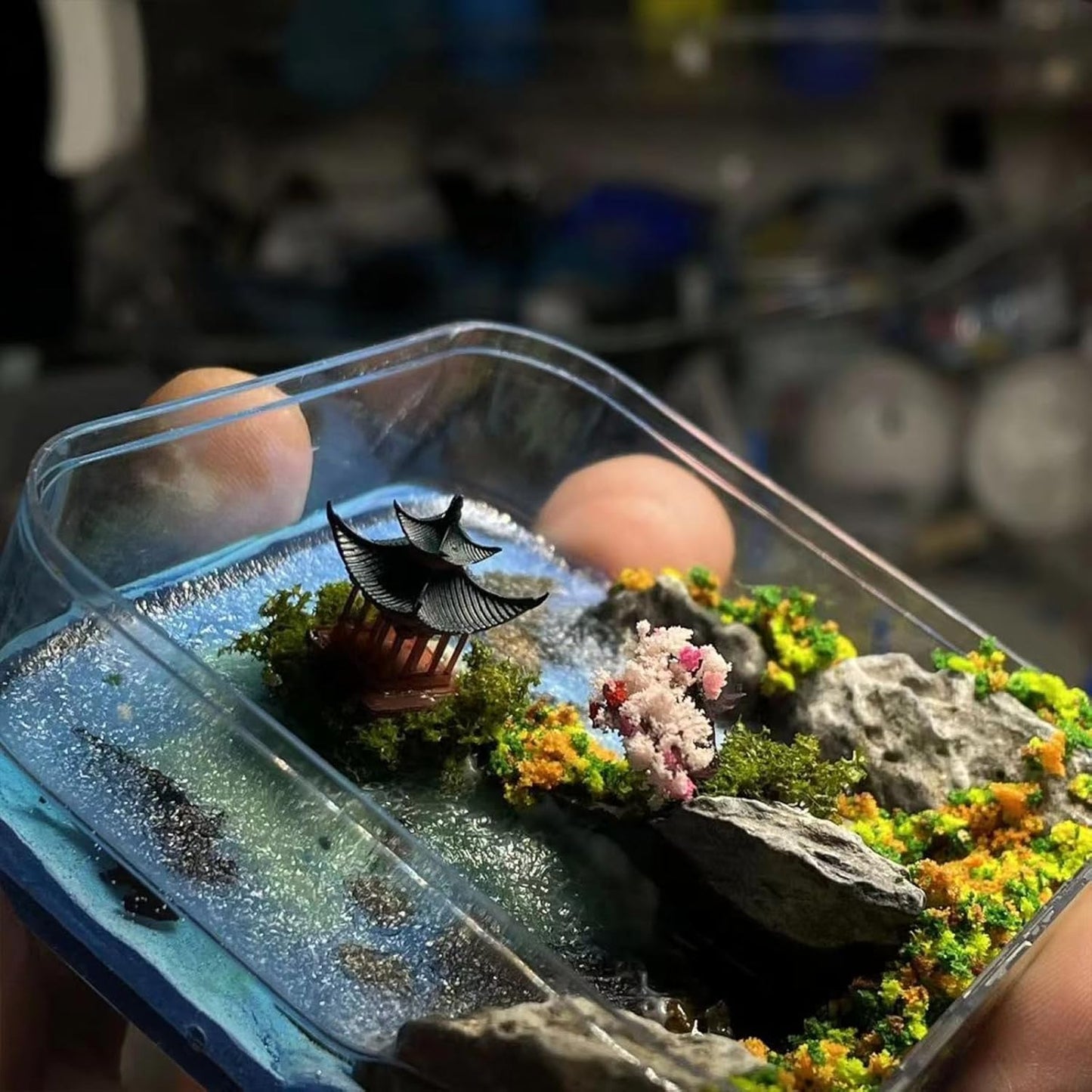 Miniature Landscape Garden Kit, Pocket Islands, Model Moss, Handmade DIY, Creative Toys, Stress Relief Toys for Adult, Desk Decorations