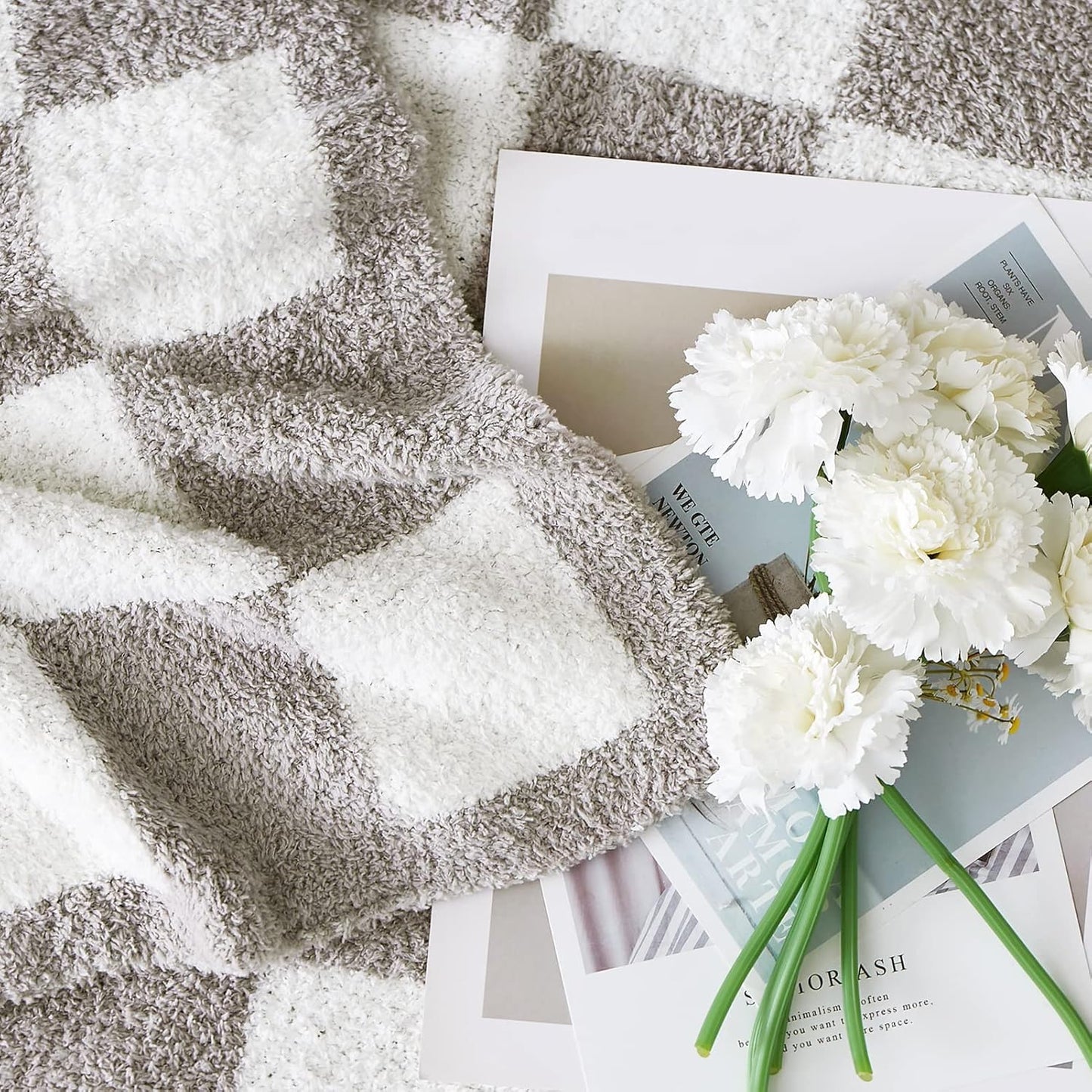 WRENSONGE Checkered Throw Blanket, Light Grey Soft Cozy Fluffy Warm Hand Made Throw Blankets for Couch, Sofa, Chair, Bed, Camping, Picnic, Travel Lightweight Bed Blanket - 60 * 80