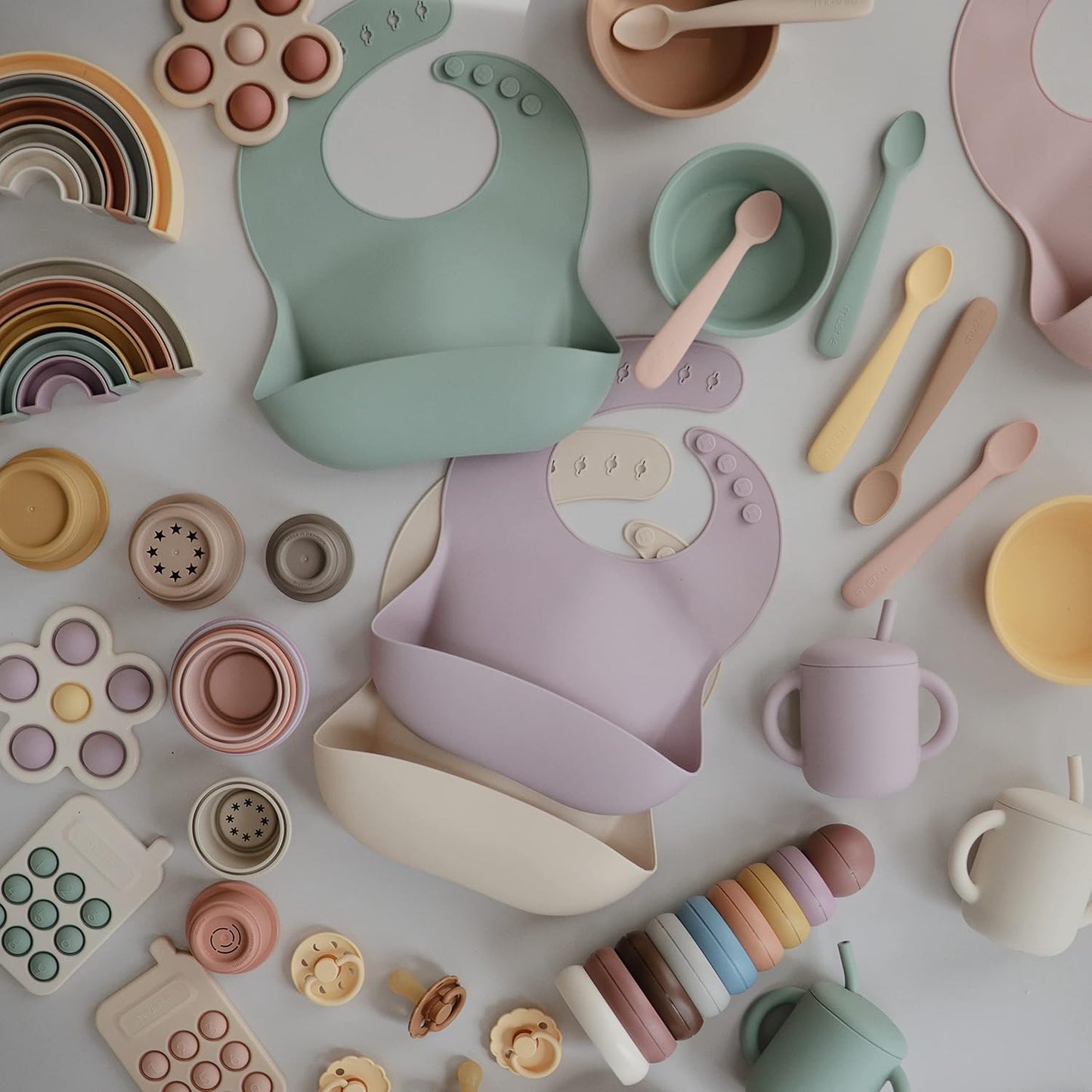 mushie Silicone Baby Bib | Adjustable Fit Waterproof Bibs (Pale Mauve)